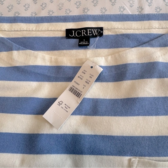 NWT J. Crew Women’s Sky Blue and Ivory Striped Rugby Tee Size Small - Picture 3 of 6